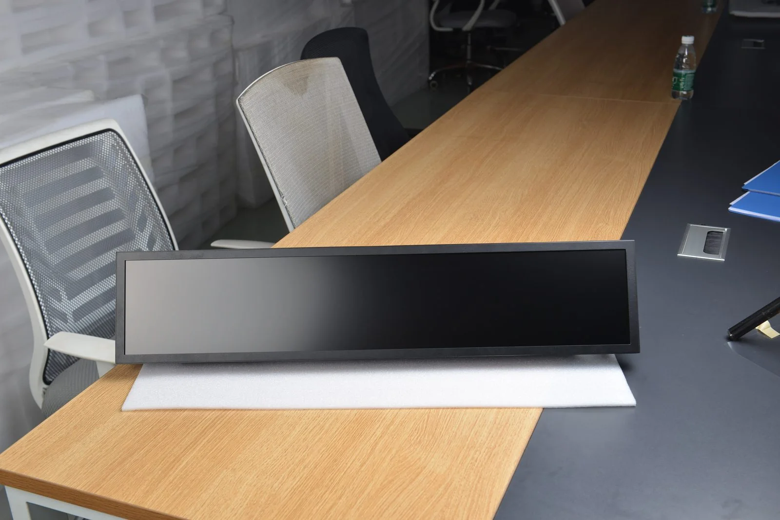 KoreTouch ultra-wide bar type LCD display with a slim black bezel